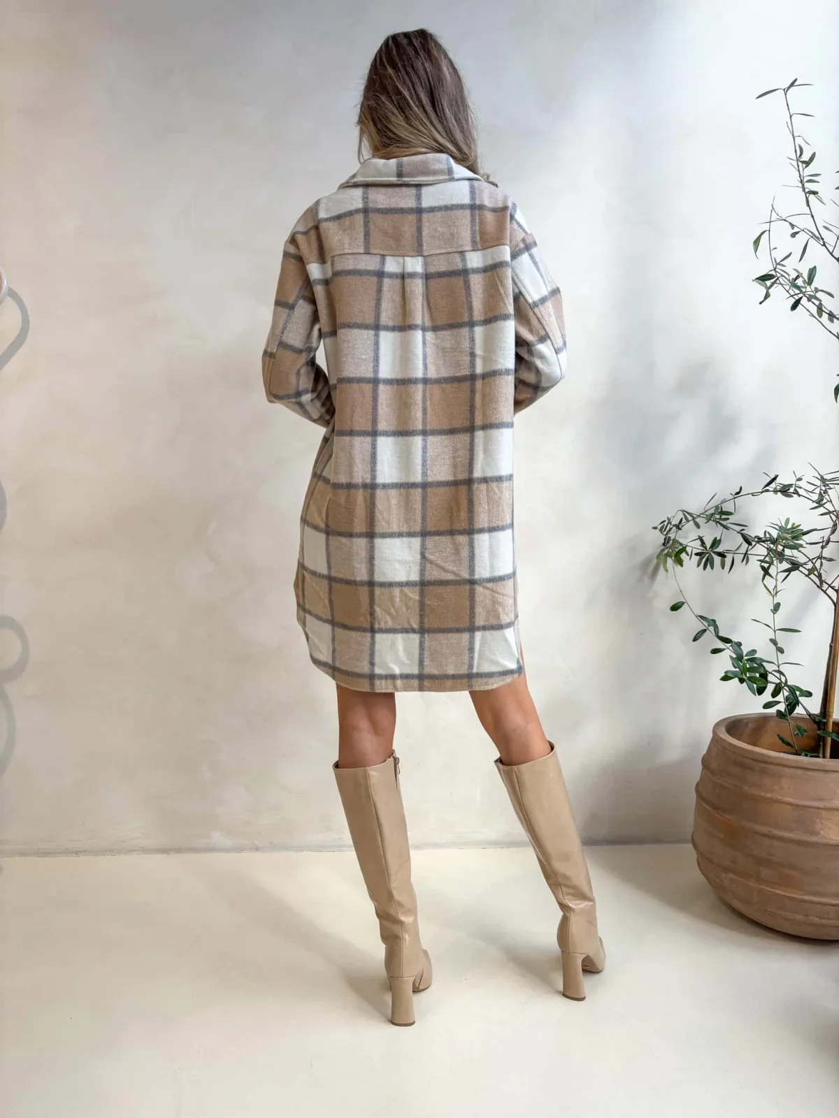 Kenzie Shacket - Beige Check - Image 4